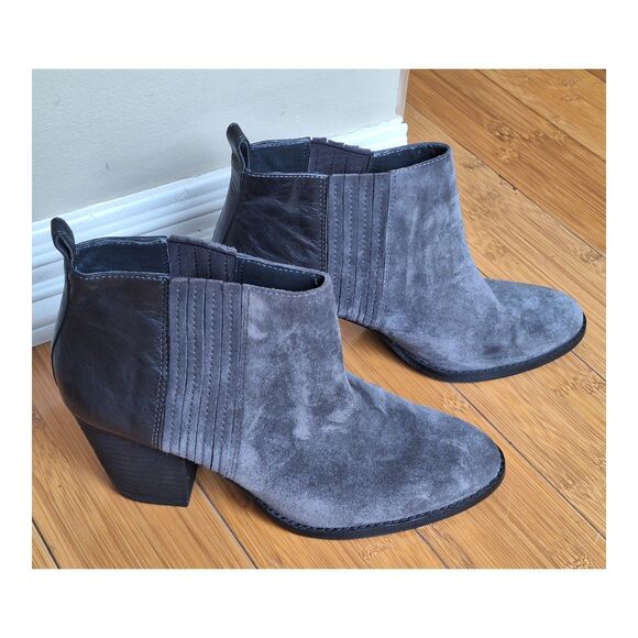 Nine West Fiffi Chelsea Ankle Boots Gray Size 10M Round Toe Block Heel Leather - Picture 6 of 12